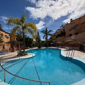 Apartamento Riviera Del Sol Piscinas Playas Y Golf, Málaga
