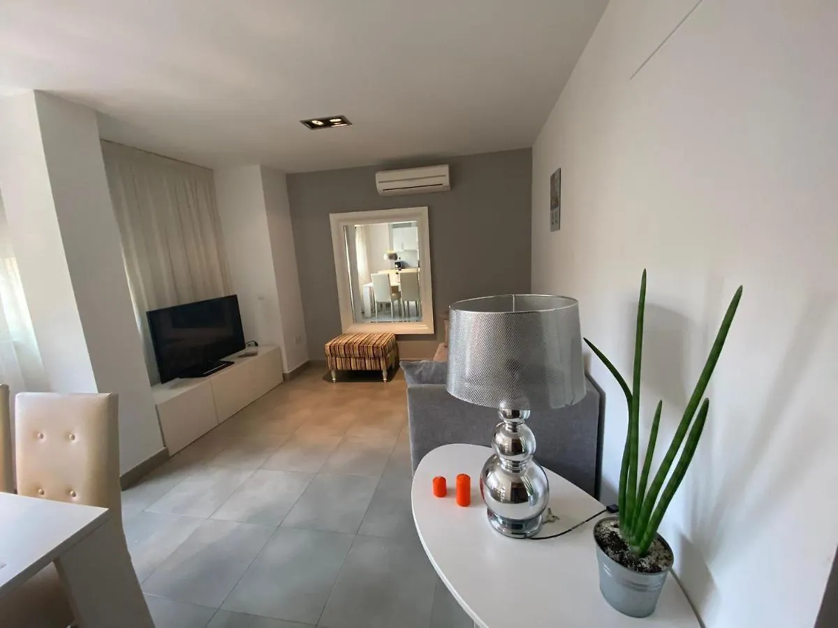 Malaga Andes 4 Beach Appartamento 0*,  Spagna